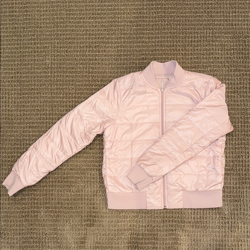 LuluLemon NonStop Reversible Light Pink Bomber. Size 8. - Picture 6 of 8